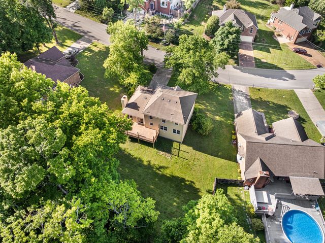 4208 New Hope Meadow Rd, Hermitage, TN 37076