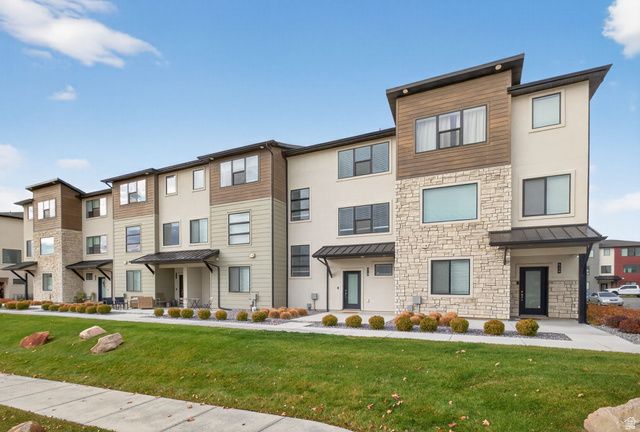 418 S WOOD STREAM RD, American Fork, UT 84003