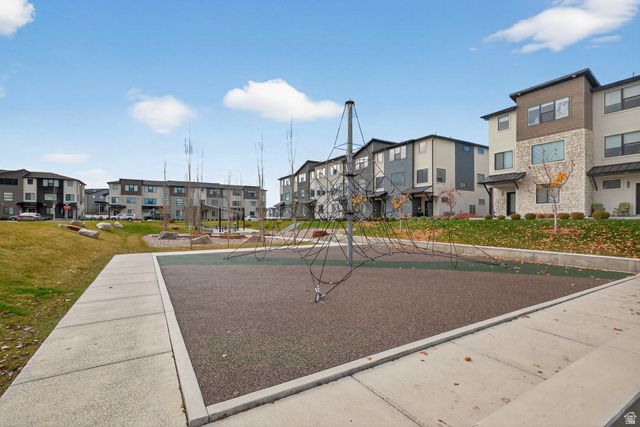 418 S WOOD STREAM RD, American Fork, UT 84003