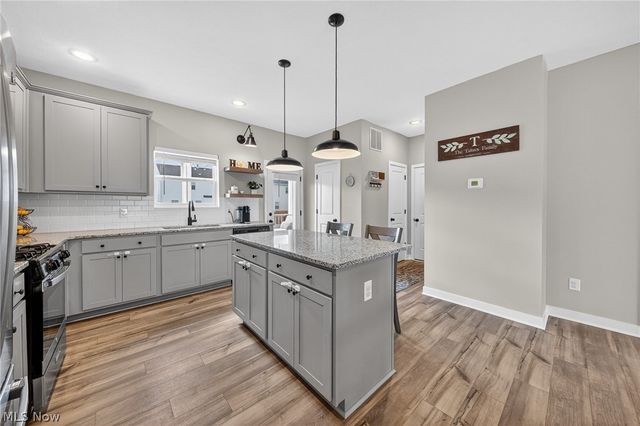 224 Harvest Way, Elyria, OH 44035