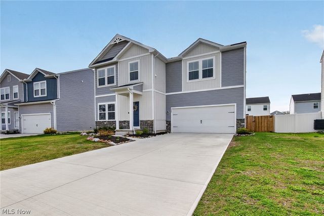 224 Harvest Way, Elyria, OH 44035