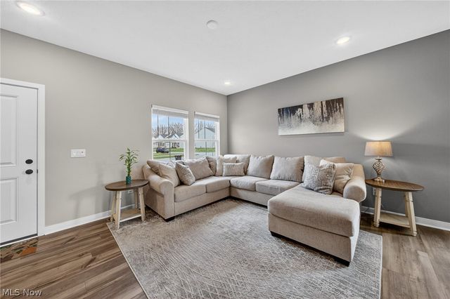 224 Harvest Way, Elyria, OH 44035