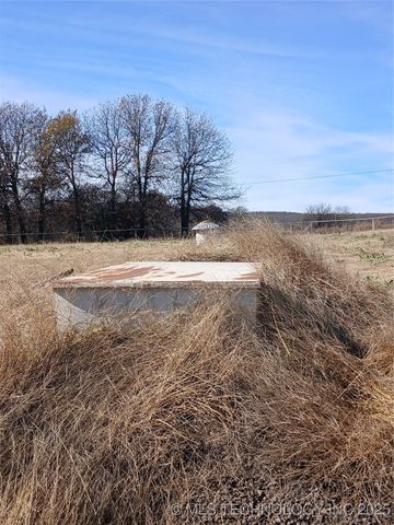 117217 S 4090 Road, Eufaula, OK 74432