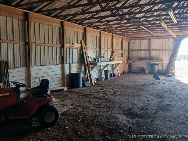 117217 S 4090 Road, Eufaula, OK 74432