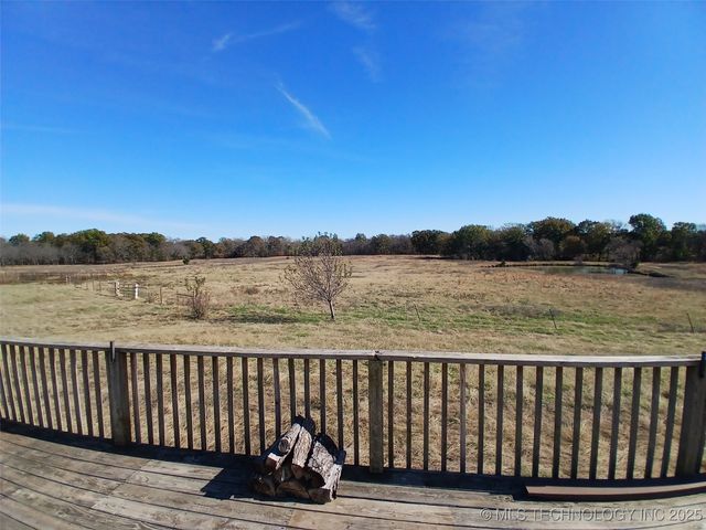 117217 S 4090 Road, Eufaula, OK 74432