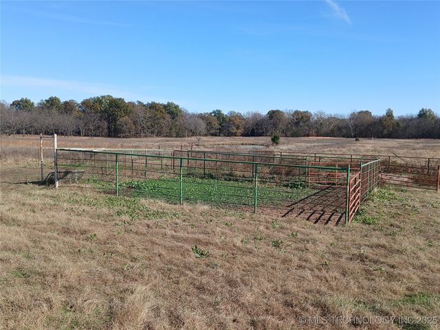 117217 S 4090 Road, Eufaula, OK 74432