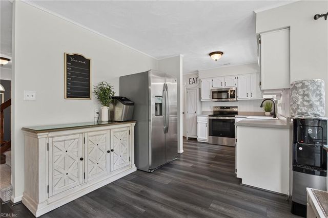 114 Maurice CT, Yorktown, VA 23690
