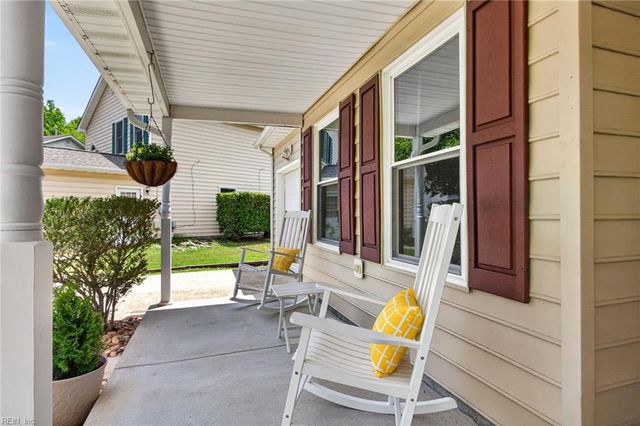 114 Maurice CT, Yorktown, VA 23690