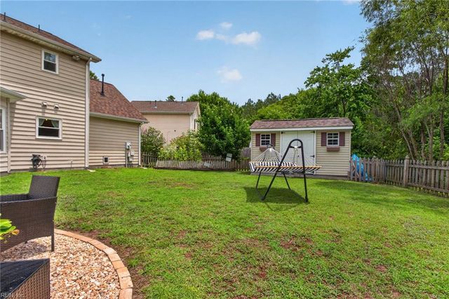 114 Maurice CT, Yorktown, VA 23690