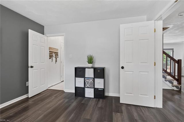 114 Maurice CT, Yorktown, VA 23690