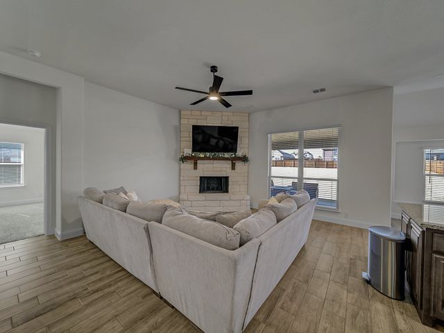 12729 Barretta Drive, Godley, TX 76044