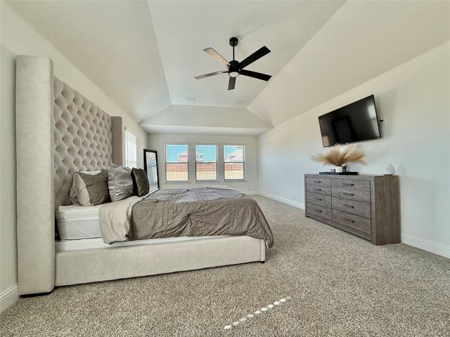 12729 Barretta Drive, Godley, TX 76044