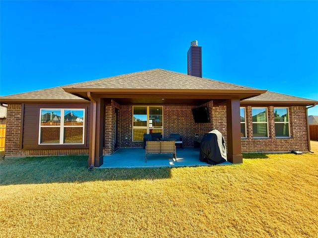 12729 Barretta Drive, Godley, TX 76044