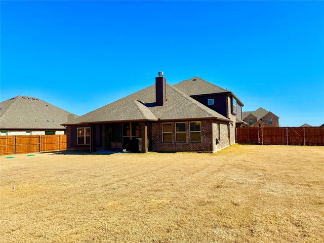 12729 Barretta Drive, Godley, TX 76044