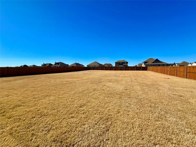 12729 Barretta Drive, Godley, TX 76044