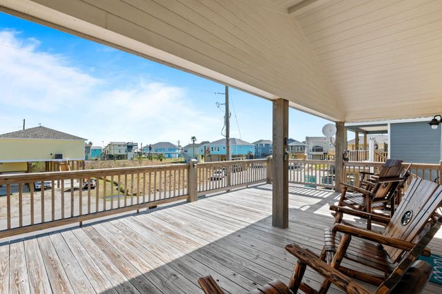 3275 Hidden Gold, Crystal Beach, TX 77650