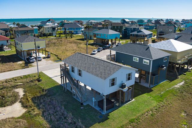 3275 Hidden Gold, Crystal Beach, TX 77650