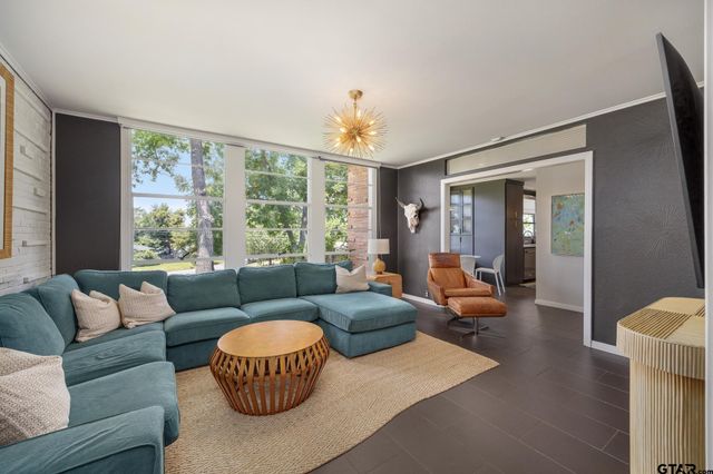 2806 S Keaton Ave, Tyler, TX 75701