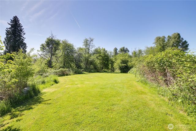 2421 98th Avenue Ct E, Edgewood, WA 98371