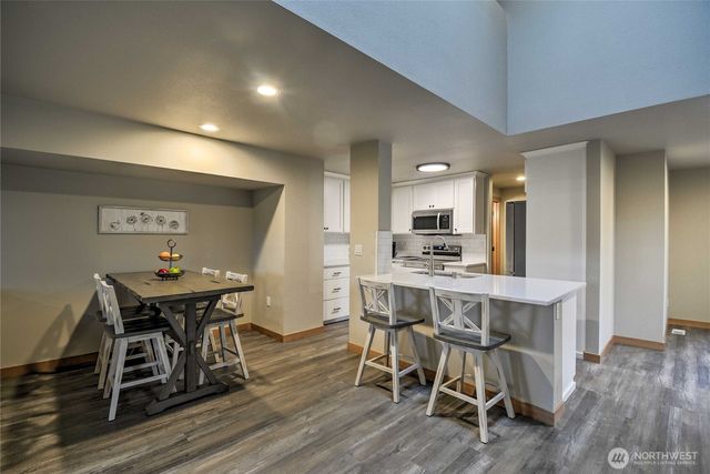 2421 98th Avenue Ct E, Edgewood, WA 98371