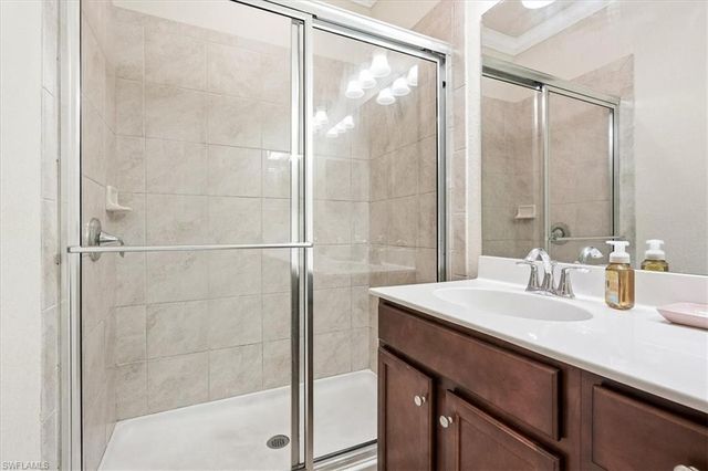 10034 Via Colomba CIR, Fort Myers, FL 33966
