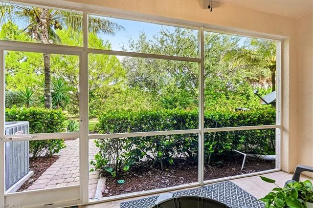 10034 Via Colomba CIR, Fort Myers, FL 33966