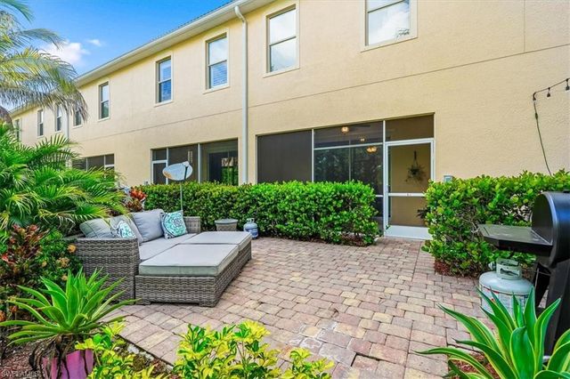 10034 Via Colomba CIR, Fort Myers, FL 33966