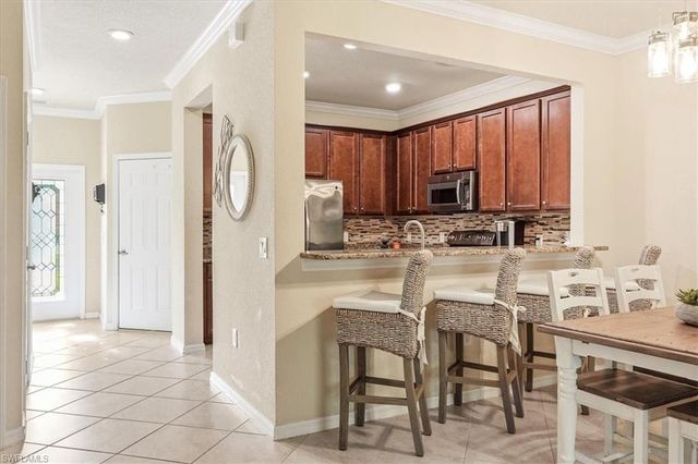 10034 Via Colomba CIR, Fort Myers, FL 33966