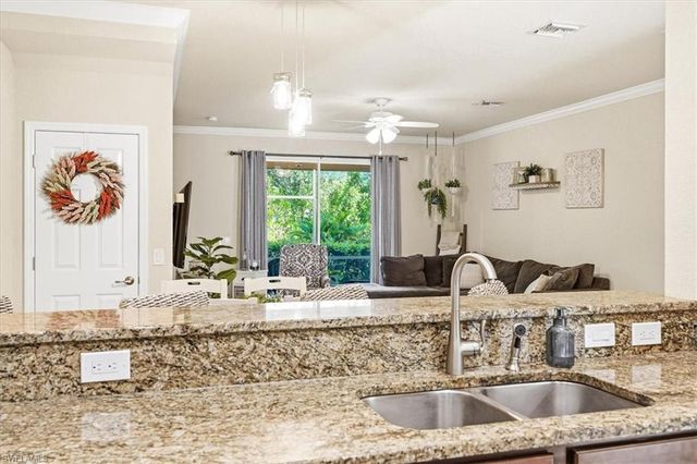10034 Via Colomba CIR, Fort Myers, FL 33966