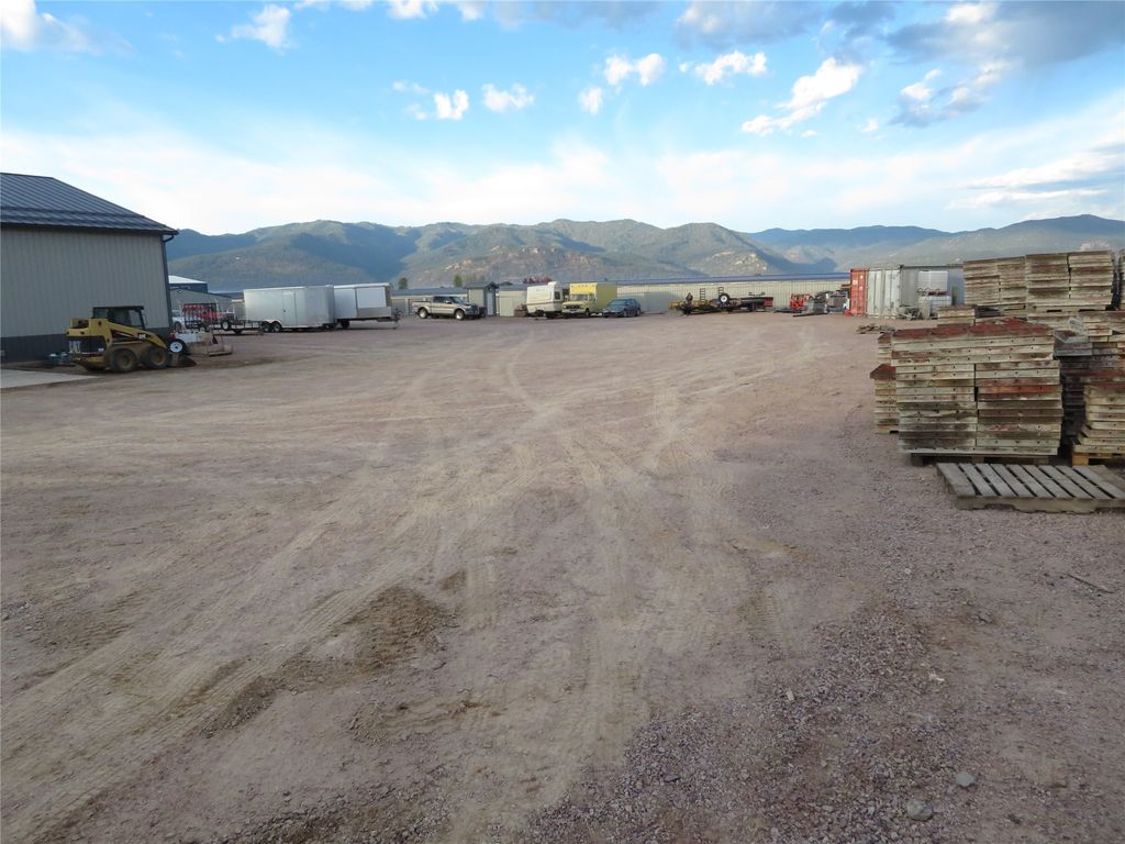 7099 Two Smokes Way, Missoula, MT 59808 photo 12