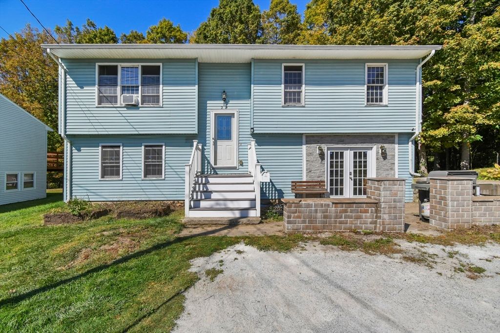 29 Murphy Place, Pittsfield, MA 01201