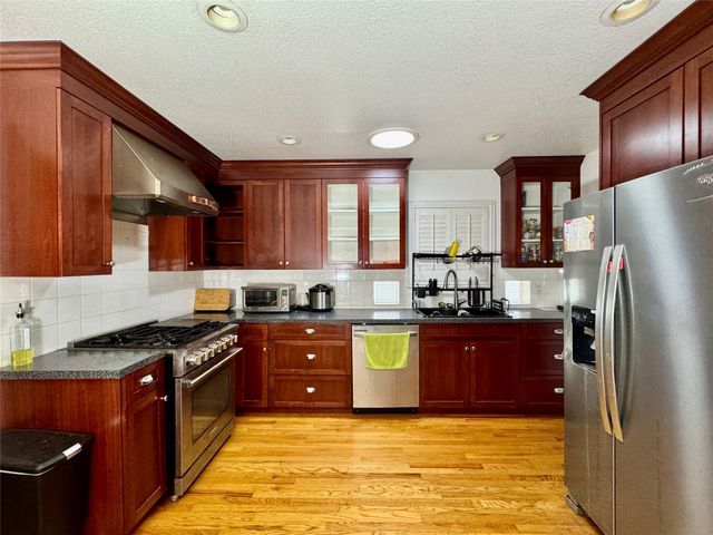 6712 Timothy Drive, Dallas, TX 75227