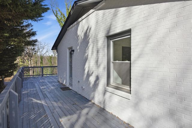 707 Woodlake Road, Anderson, SC 29621