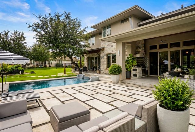 495 Bunker Ranch Boulevard, Dripping Springs, TX 78620