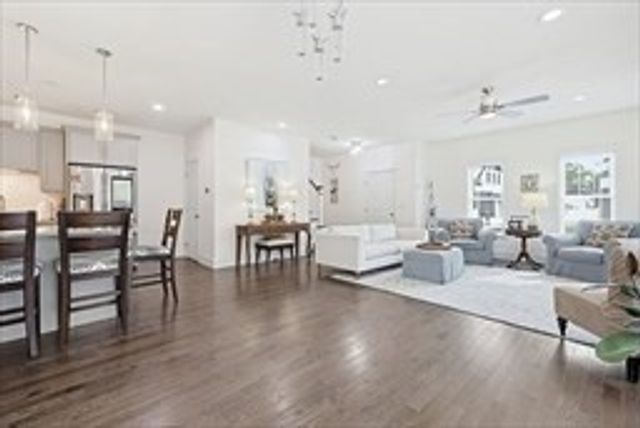 27 Cleary Cir, Norfolk, MA 02056