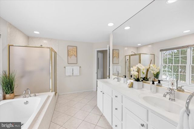 7838 ABERDEEN RD, Bethesda, MD 20814