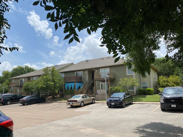1500 Lake Shore Drive 213, Waco, TX 76708