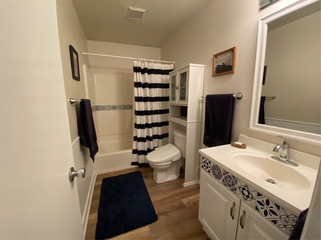 1500 Lake Shore Drive 213, Waco, TX 76708