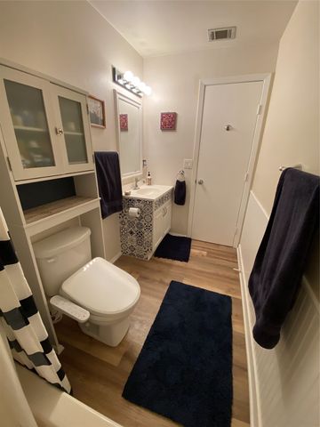 1500 Lake Shore Drive 213, Waco, TX 76708