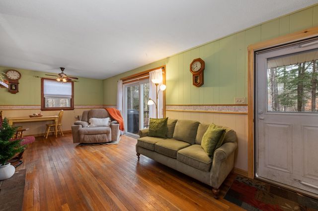 14 Heritage Hill Road, Holderness, NH 03245