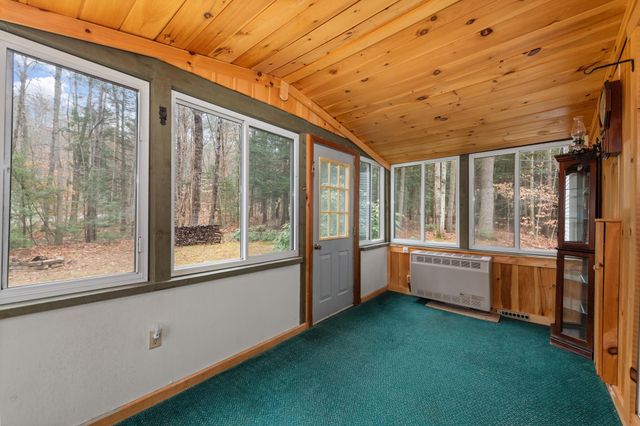 14 Heritage Hill Road, Holderness, NH 03245