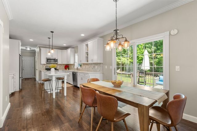 48 Beethoven Ave, Walpole, MA 02081
