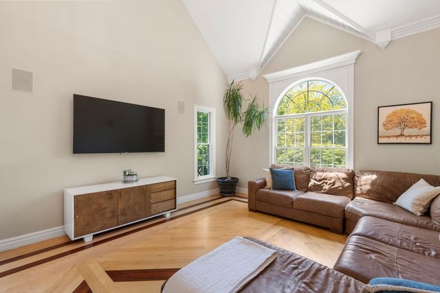 48 Beethoven Ave, Walpole, MA 02081