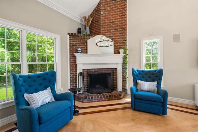 48 Beethoven Ave, Walpole, MA 02081