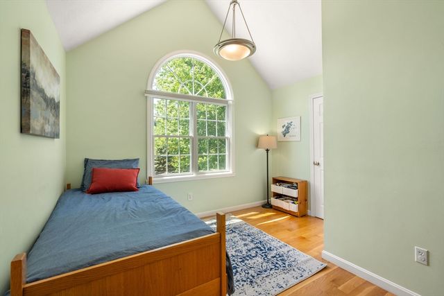 48 Beethoven Ave, Walpole, MA 02081