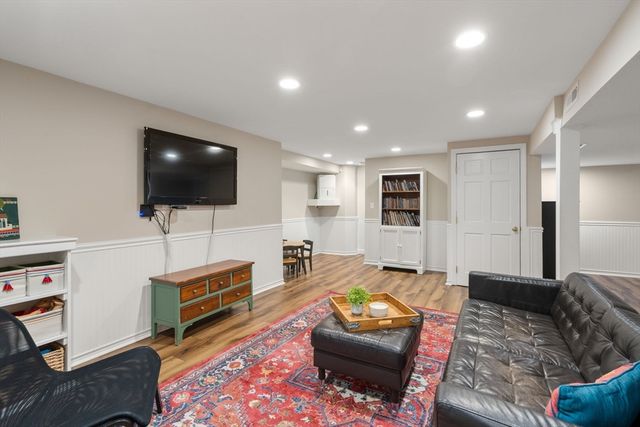 48 Beethoven Ave, Walpole, MA 02081