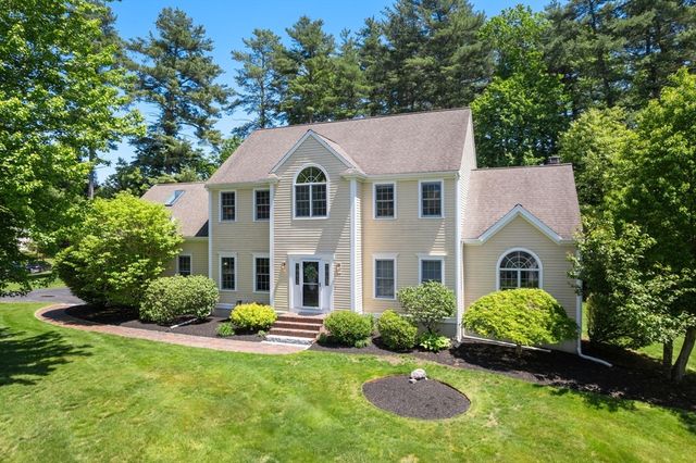48 Beethoven Ave, Walpole, MA 02081