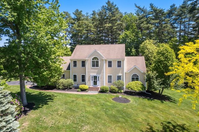 48 Beethoven Ave, Walpole, MA 02081