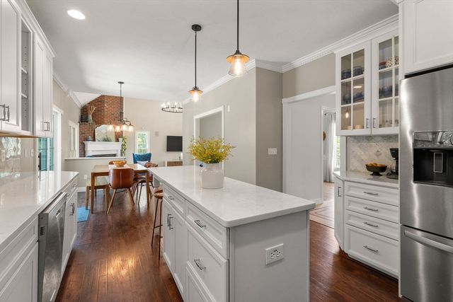 48 Beethoven Ave, Walpole, MA 02081