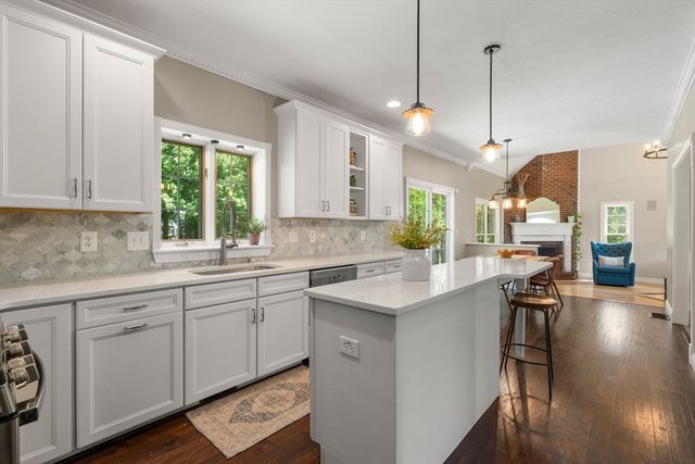 48 Beethoven Ave, Walpole, MA 02081